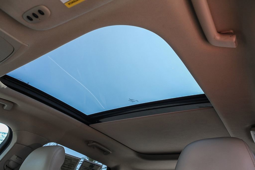 Used 2017 Lincoln MKX Reserve image 31