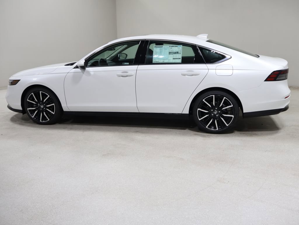 New 2025 Honda Accord Touring image 5