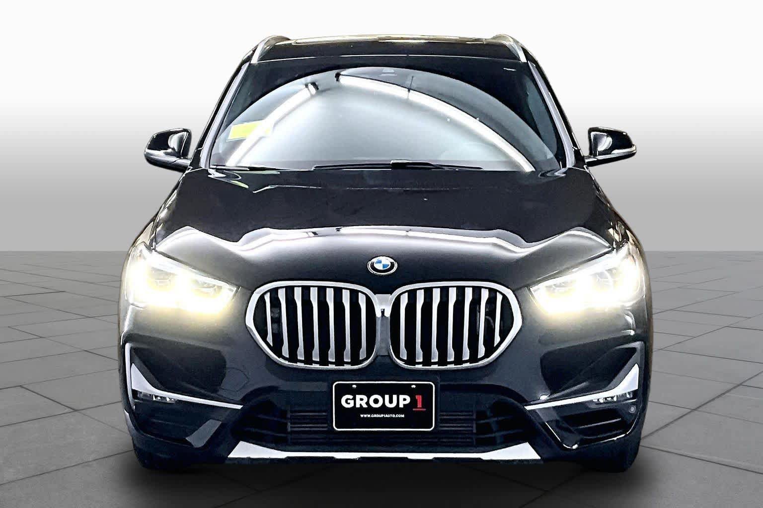Used 2020 BMW X1 xDrive28i w/ Premium Package AWD/4WD image 4