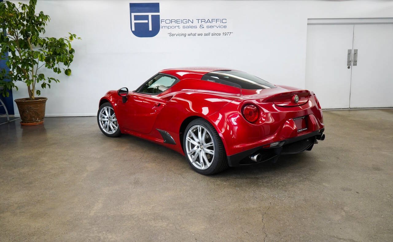 Used 2016 Alfa Romeo 4C Coupe w/ Convenience Group - Coupe RWD image 5