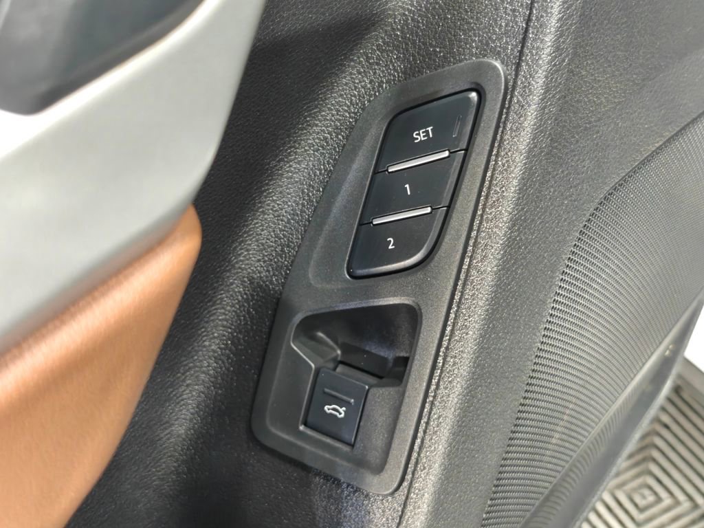 Used 2022 Audi Q3 2.0T Premium Plus w/ Premium Plus Package image 55