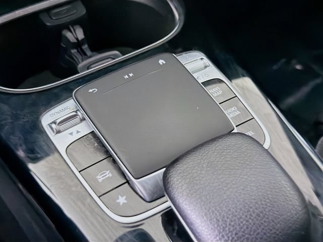 Used 2020 Mercedes-Benz CLA 250 image 32