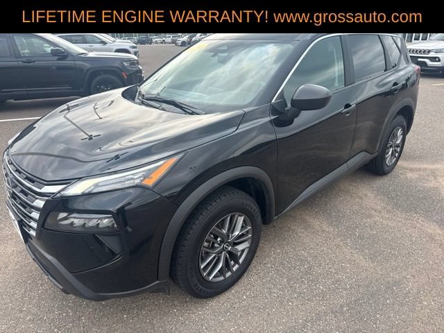 Used 2024 Nissan Rogue S AWD/4WD image 5