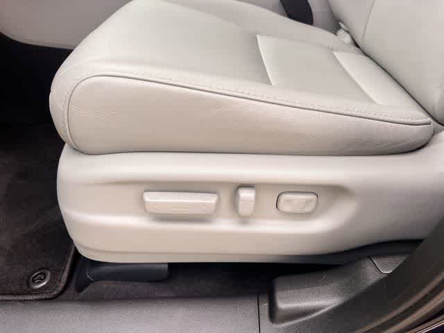 Used 2018 Honda Pilot EX-L image 31