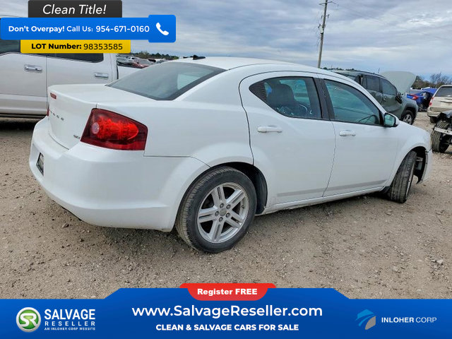 Used 2012 Dodge Avenger SXT image 4