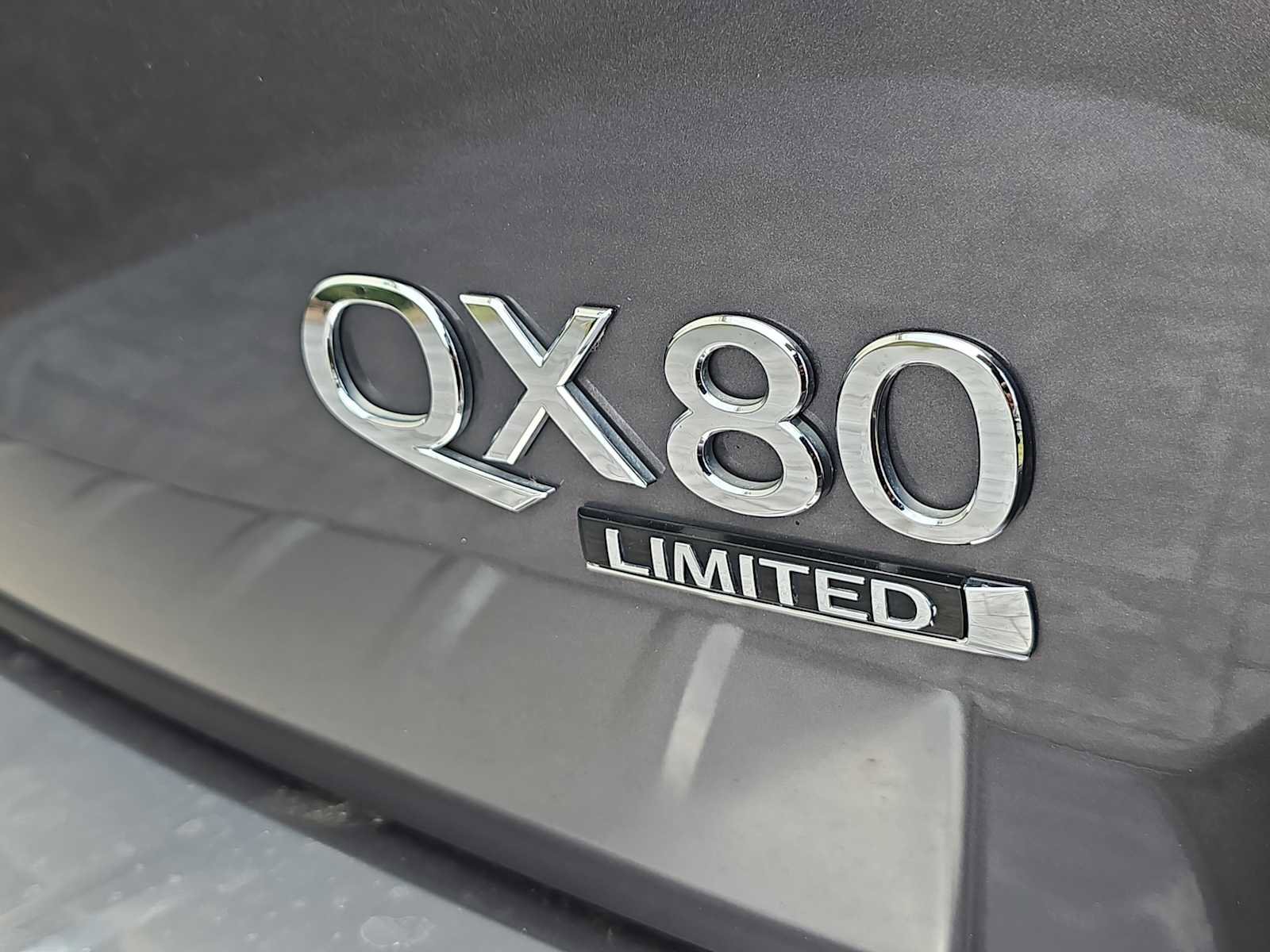 Used 2019 INFINITI QX80 Limited w/ All-Season Package AWD/4WD image 7