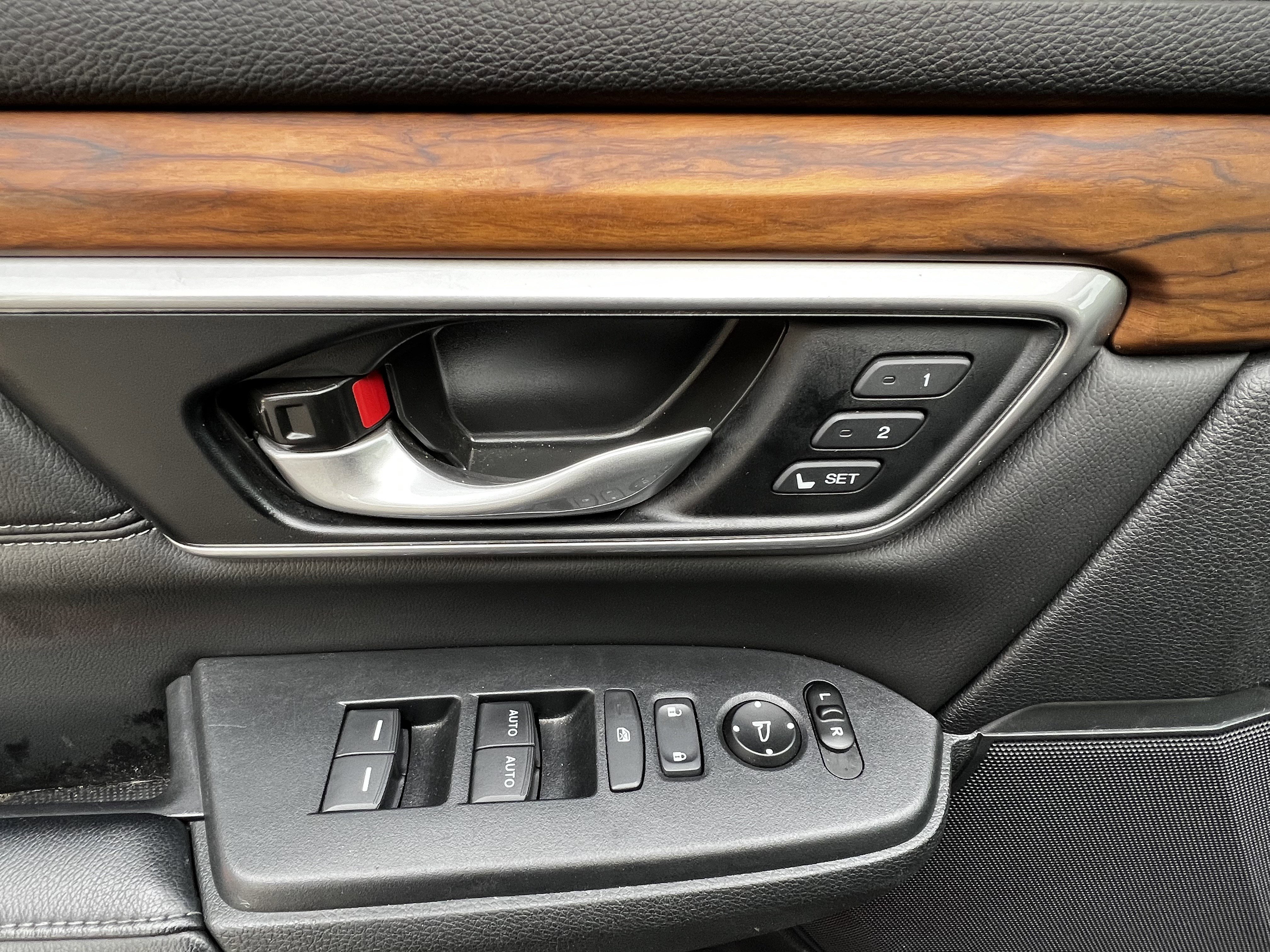 Used 2020 Honda CR-V EX-L image 14