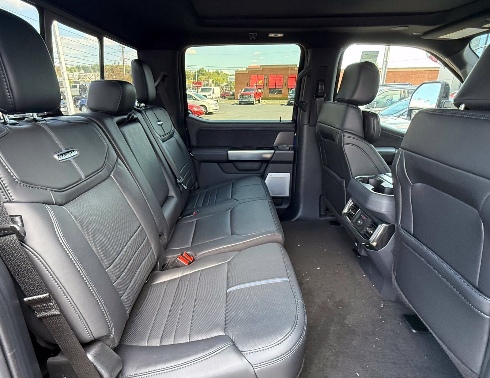New 2027 Ford F250 Platinum w/ Tremor Off-Road Package AWD/4WD image 18
