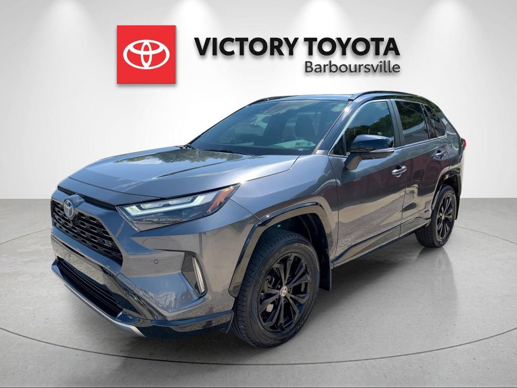 Used 2024 Toyota RAV4 XSE w/ Advanced Technology Package AWD/4WD image 1