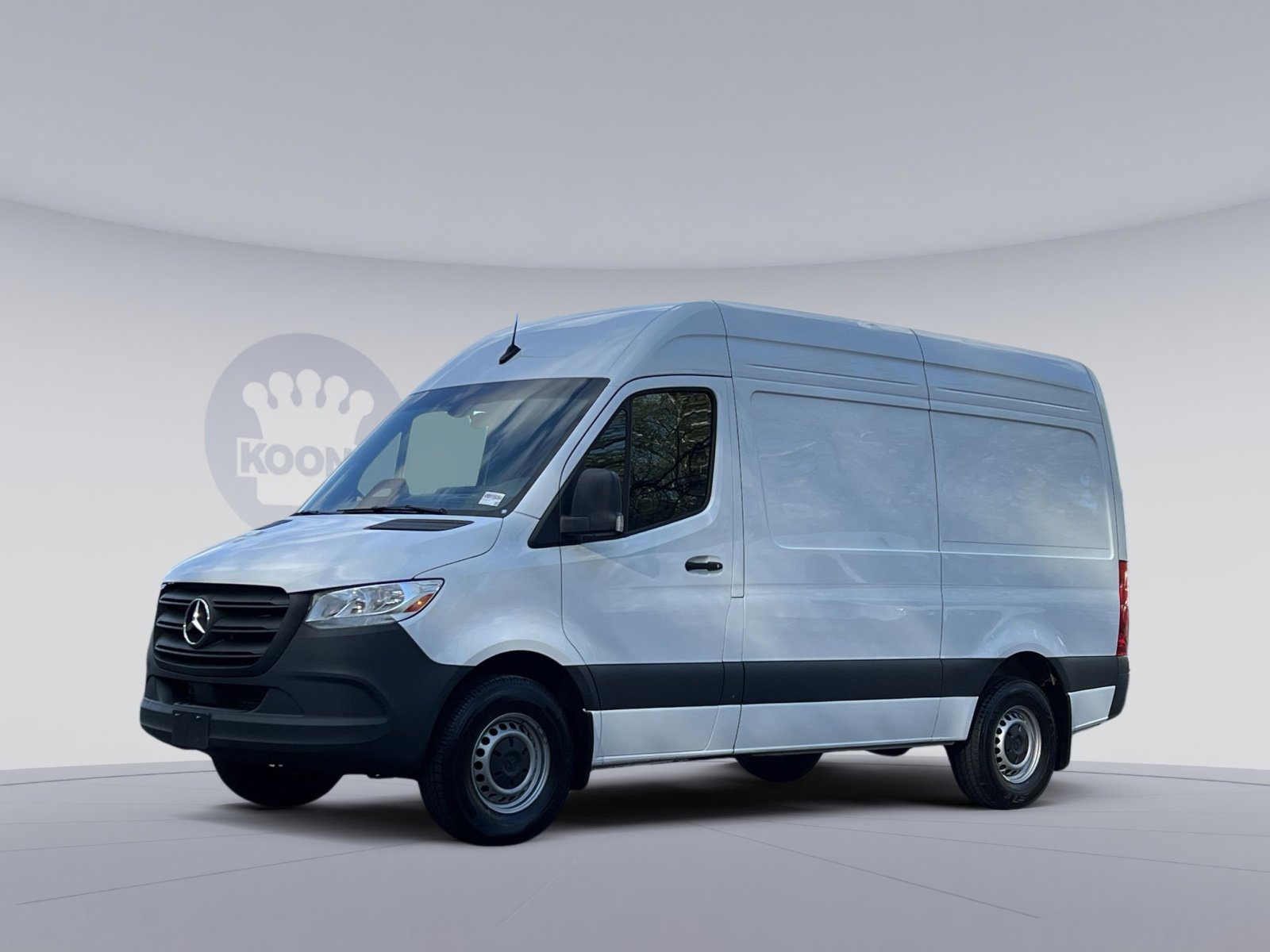 Used 2025 Mercedes-Benz Sprinter 2500 image 1