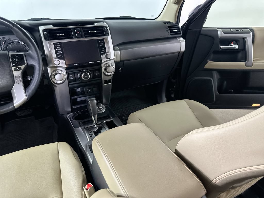 Used 2022 Toyota 4Runner SR5 Premium w/ Moonroof Package AWD/4WD image 20