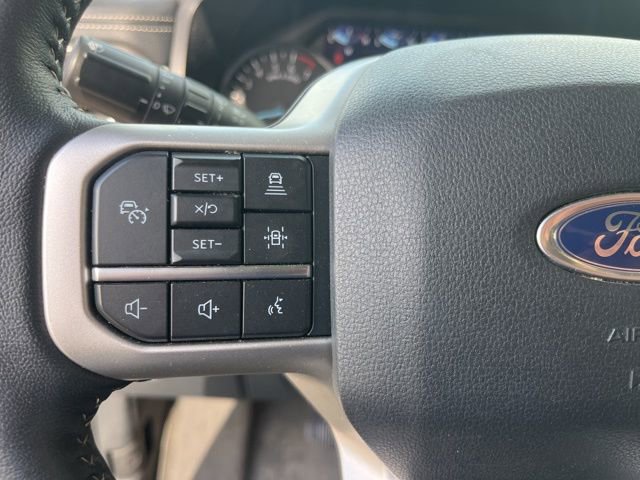 Used 2022 Ford Expedition XLT image 17