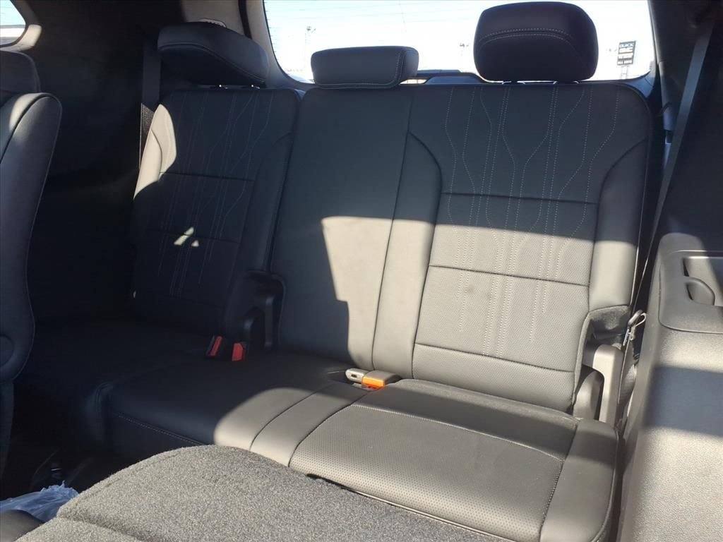 New 2026 Buick Enclave Avenir w/ Super Cruise Package image 14