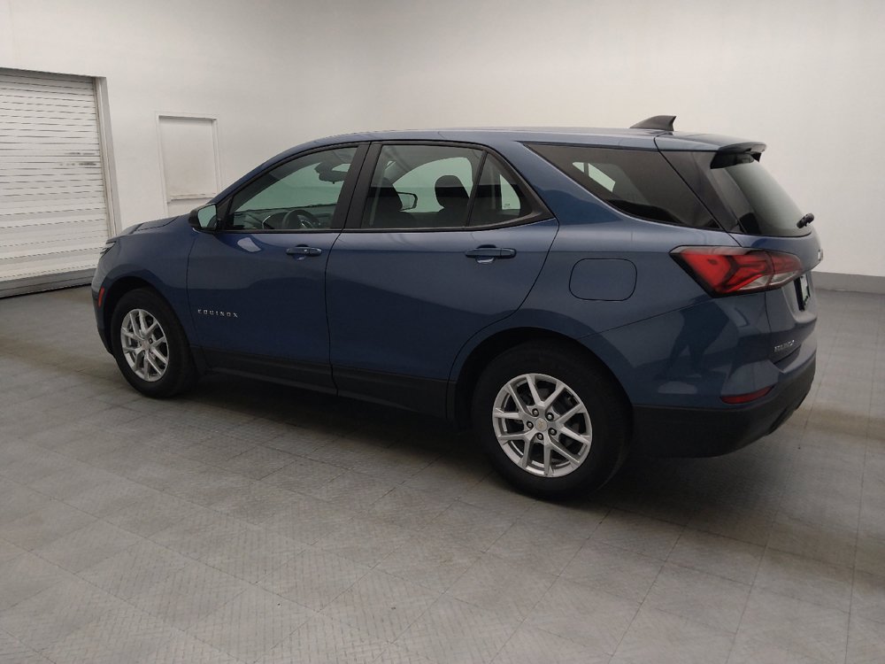 Used 2024 Chevrolet Equinox LS FWD image 3