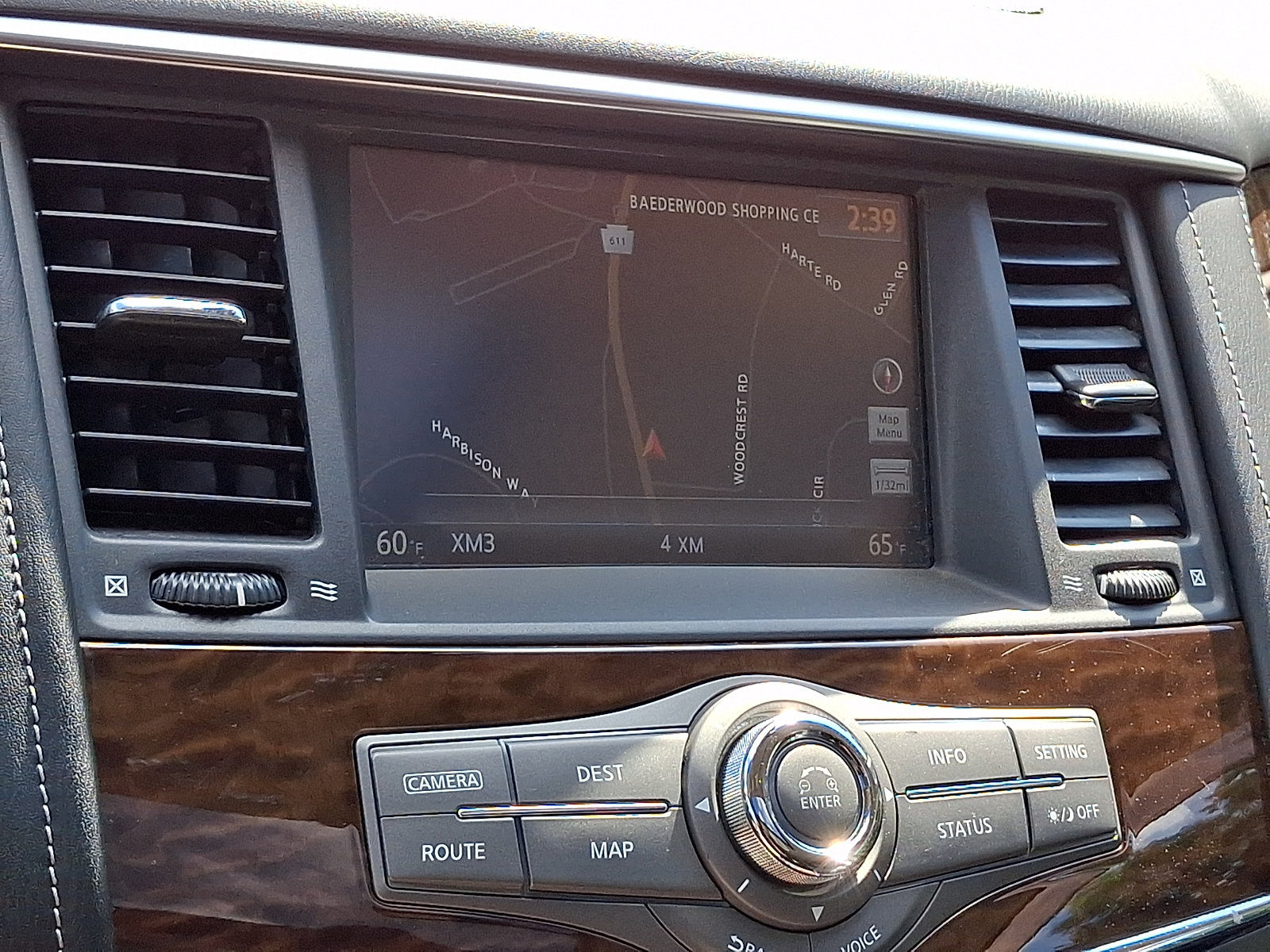 Used 2017 Nissan Armada Platinum AWD/4WD image 19