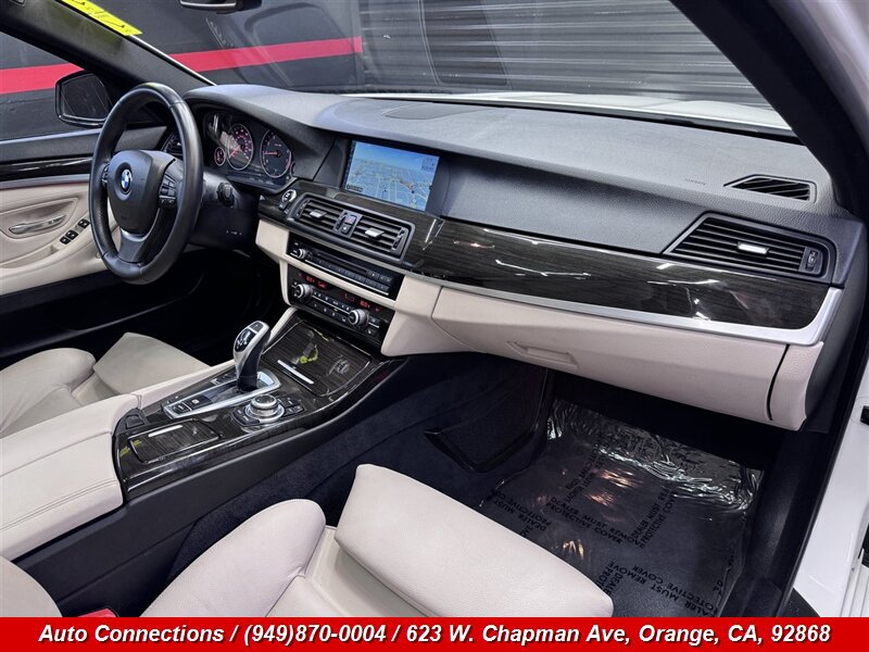 Used 2012 BMW 528i Sedan RWD image 10