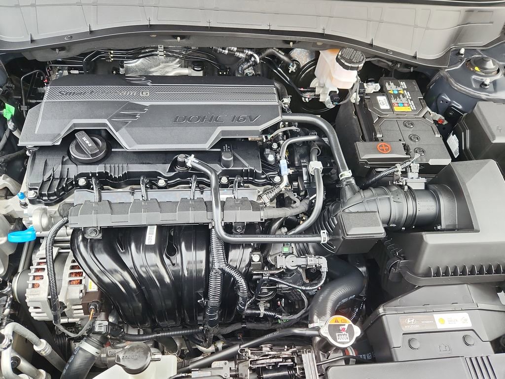 Used 2025 Hyundai Kona SEL AWD/4WD image 17