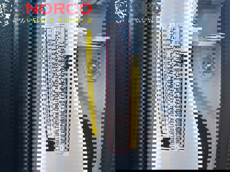 Used 2017 RAM 5500 SLT w/ Quick Order Package 29G SLT image 21