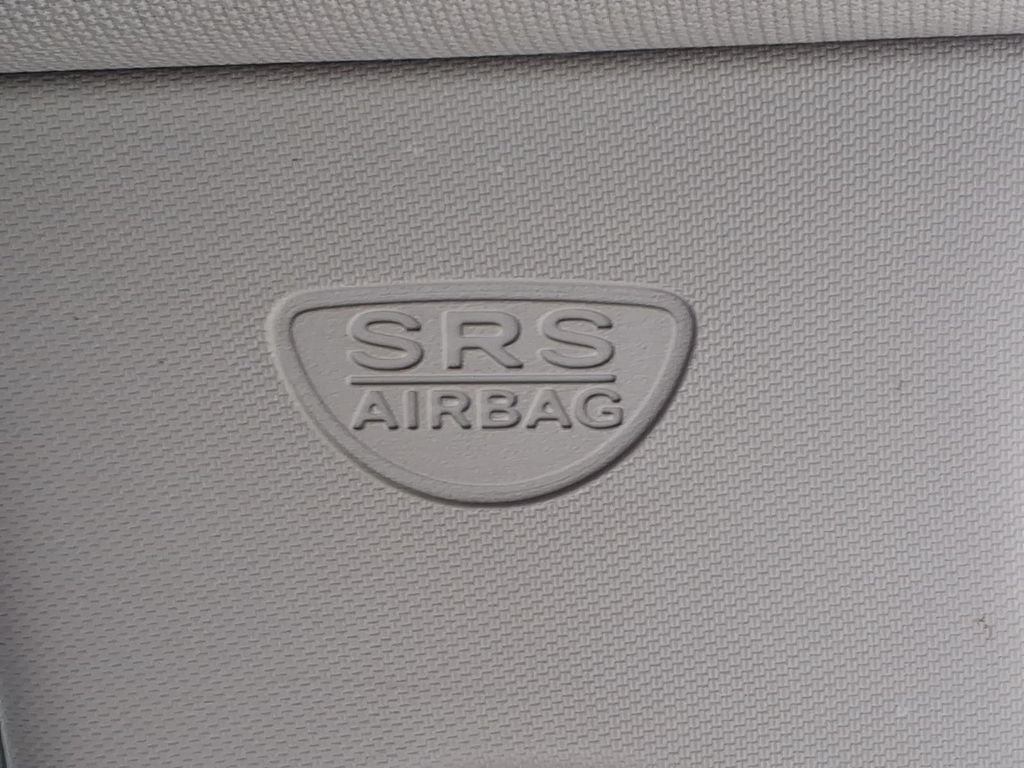 Used 2009 Dodge Ram 1500 Truck SLT RWD image 15