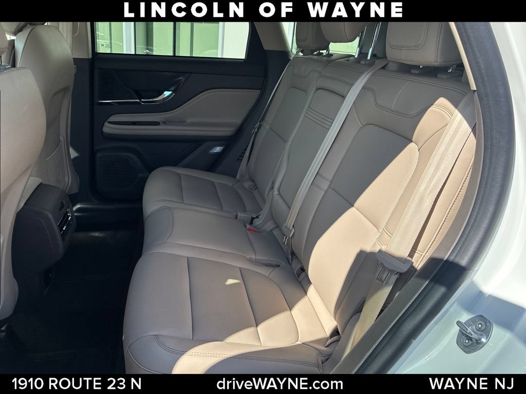 Certified 2022 Lincoln Corsair AWD w/ Equipment Group 101A image 21