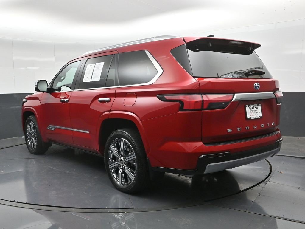 Used 2023 Toyota Sequoia Capstone image 8