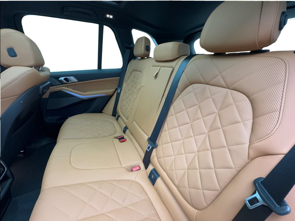 Used 2023 BMW X5 sDrive40i w/ Climate Comfort Package RWD image 24