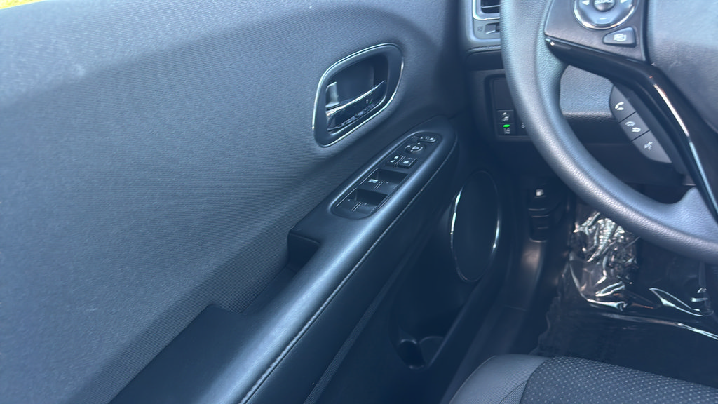 Used 2020 Honda HR-V EX image 19