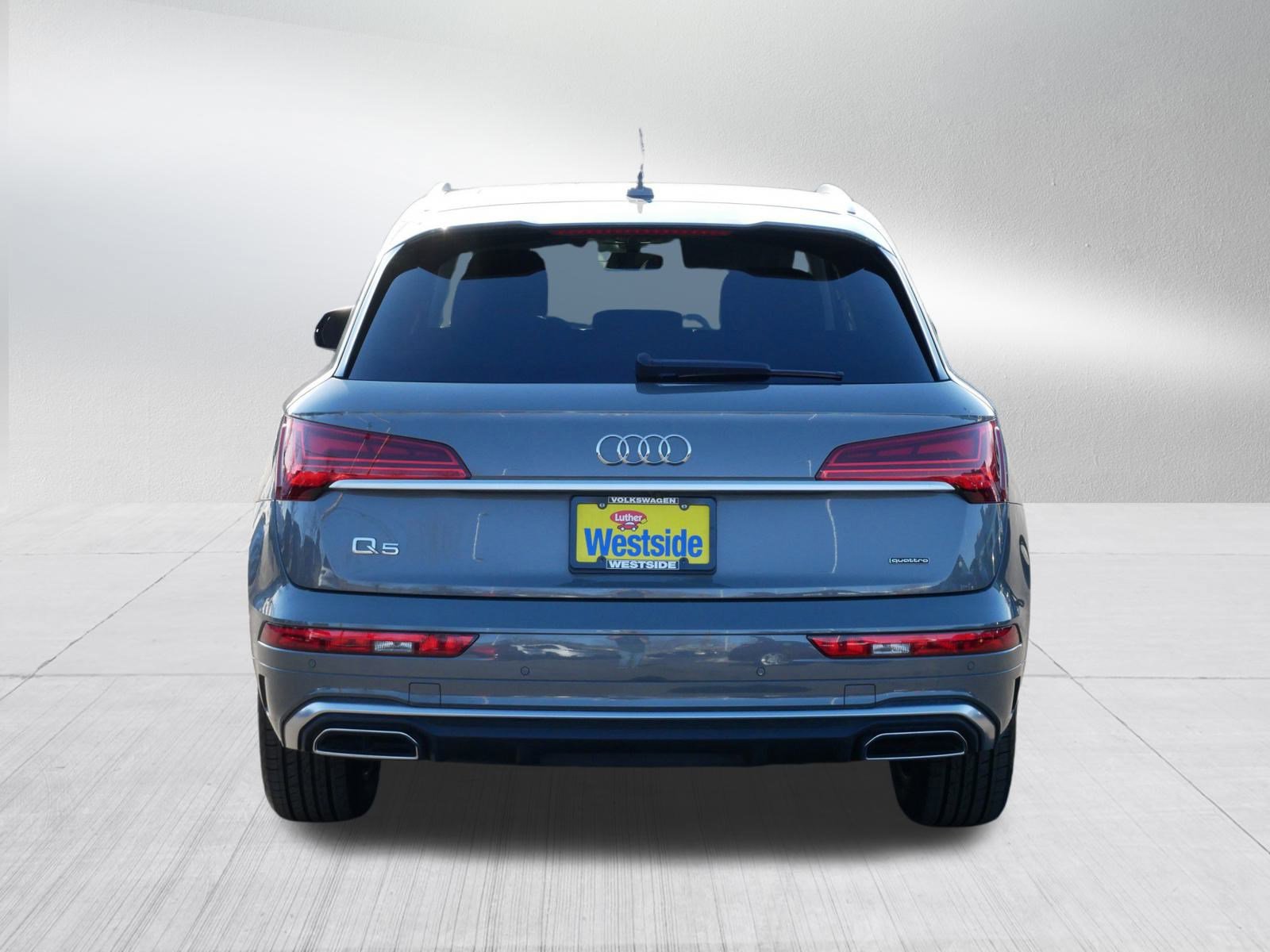 Used 2023 Audi Q5 2.0T Premium Plus w/ Premium Plus Package image 6