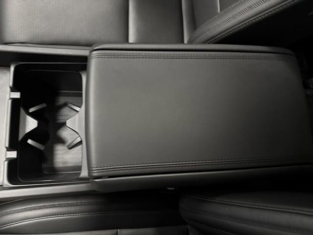 Used 2024 Hyundai Santa Fe Calligraphy image 23