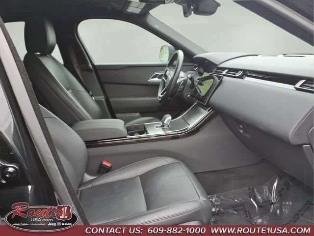 Used 2025 Land Rover Range Rover Velar Dynamic SE AWD/4WD image 11