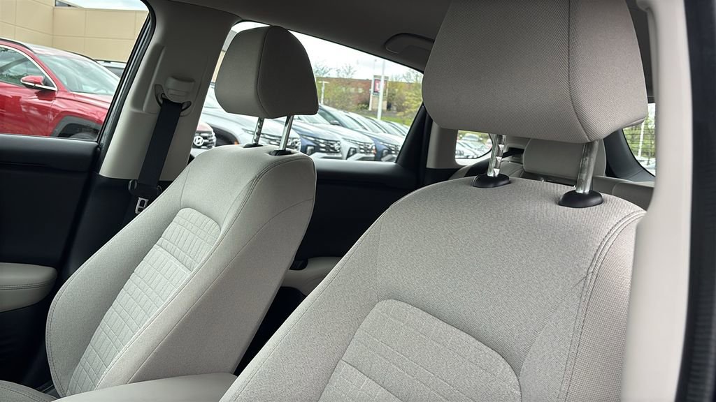 Certified 2025 Honda HR-V LX image 25