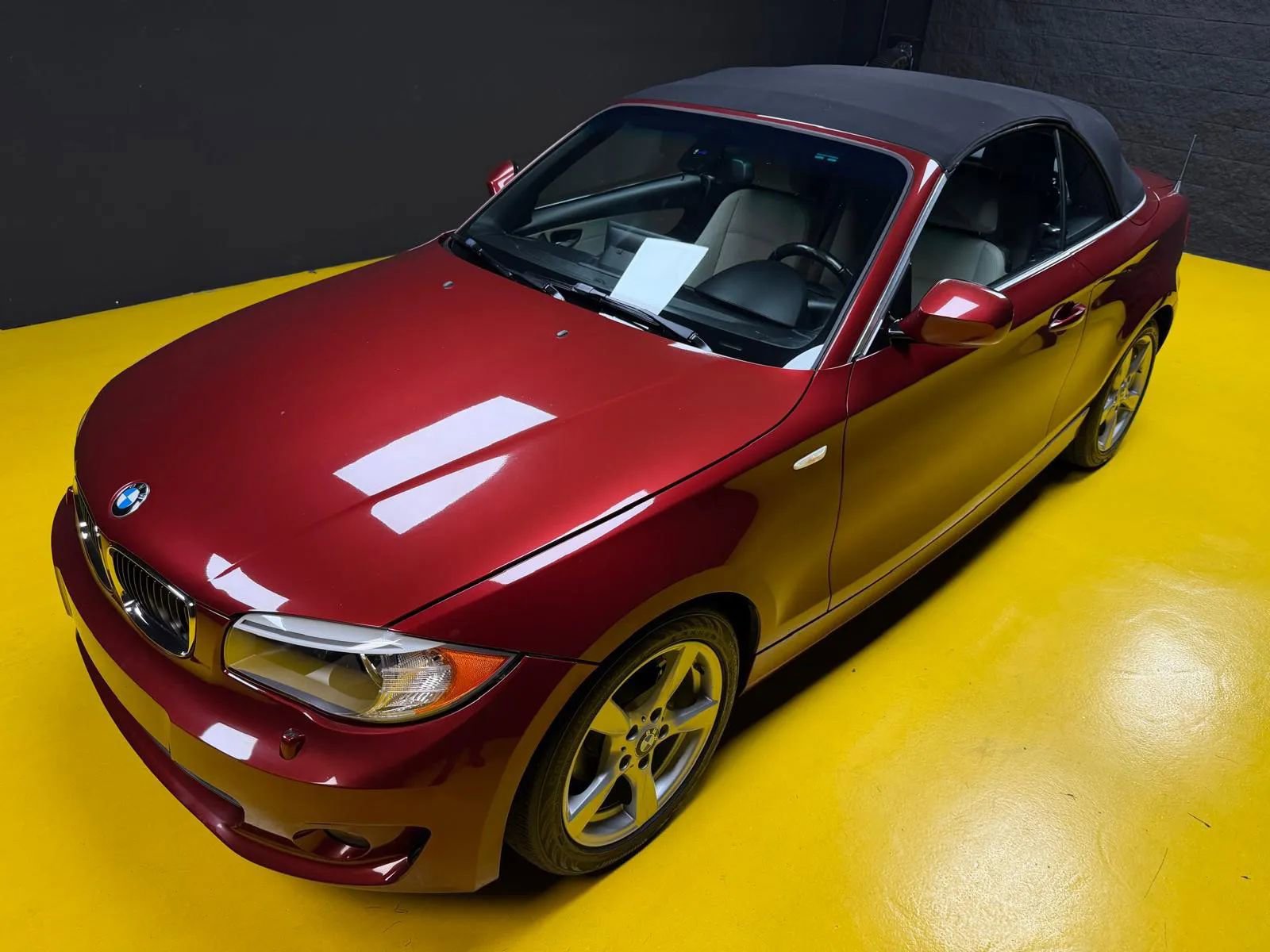 Used 2013 BMW 128i Convertible RWD image 32