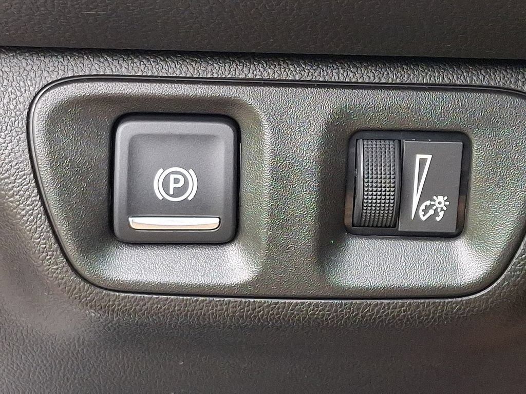 Certified 2017 GMC Acadia SLE FWD image 25