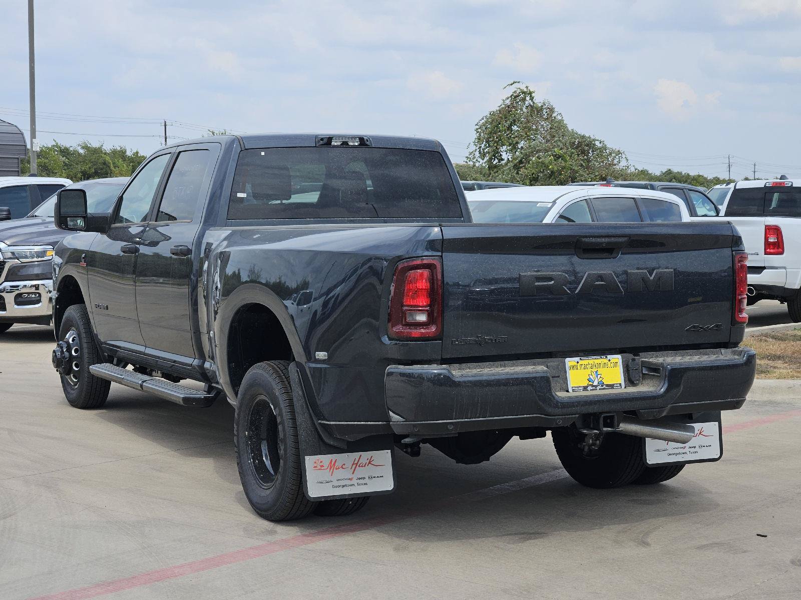 New 2027 RAM 3500 Laramie AWD/4WD image 5
