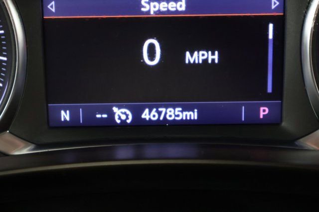 Used 2023 GMC Terrain SLT image 17