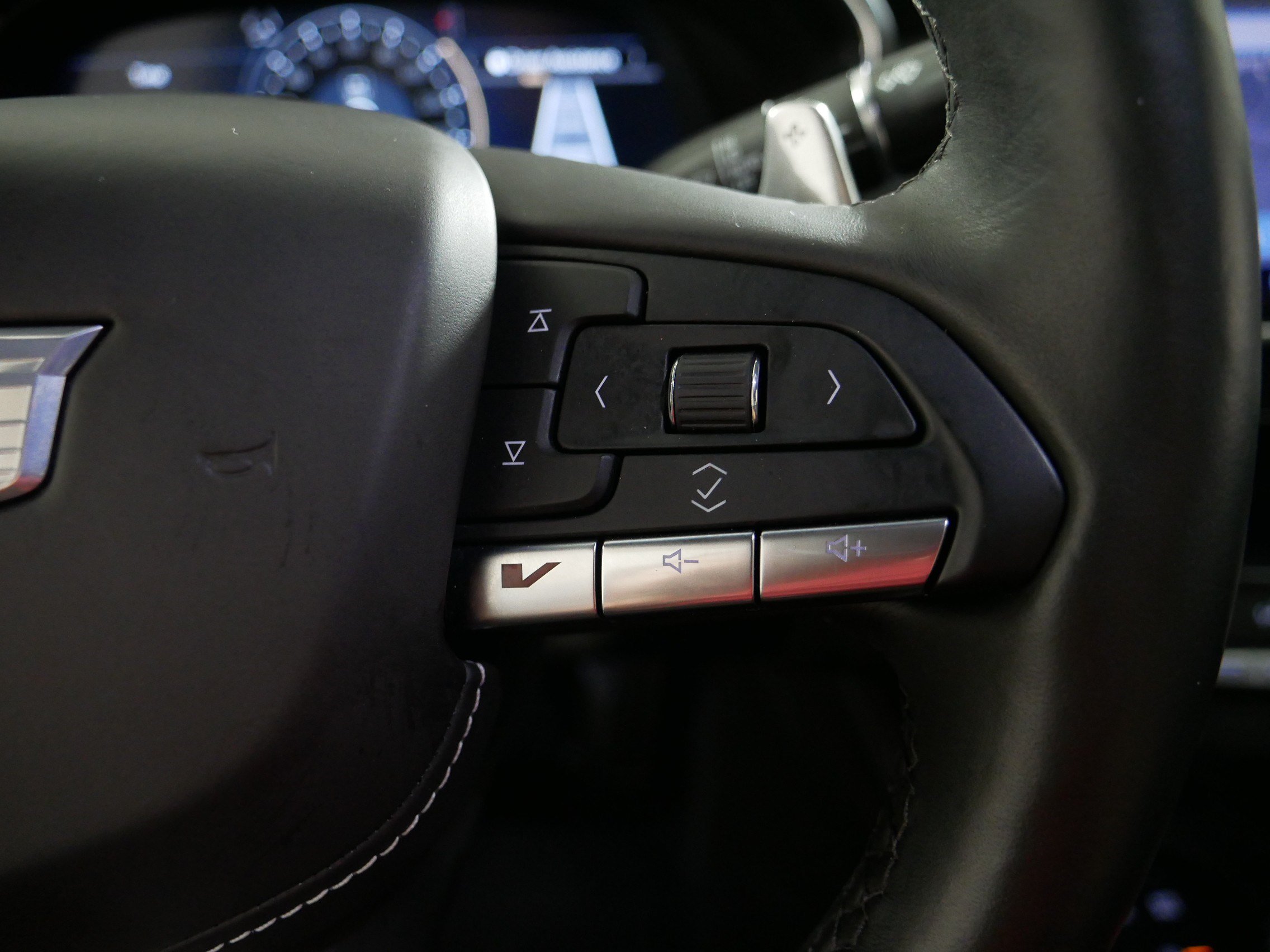 Used 2023 Cadillac CT5 V w/ Premium Package RWD image 28