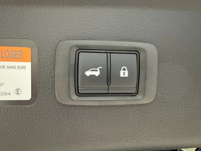 New 2025 Mitsubishi Eclipse Cross SEL image 21