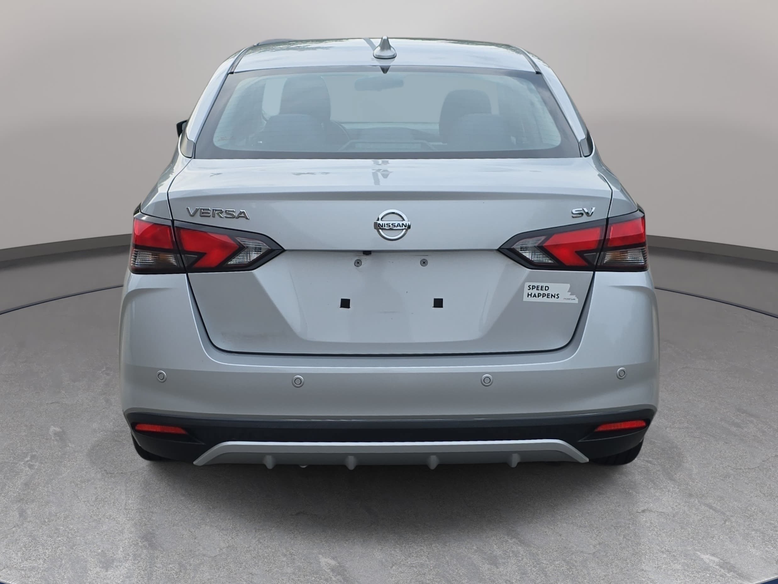 Used 2020 Nissan Versa SV FWD image 6