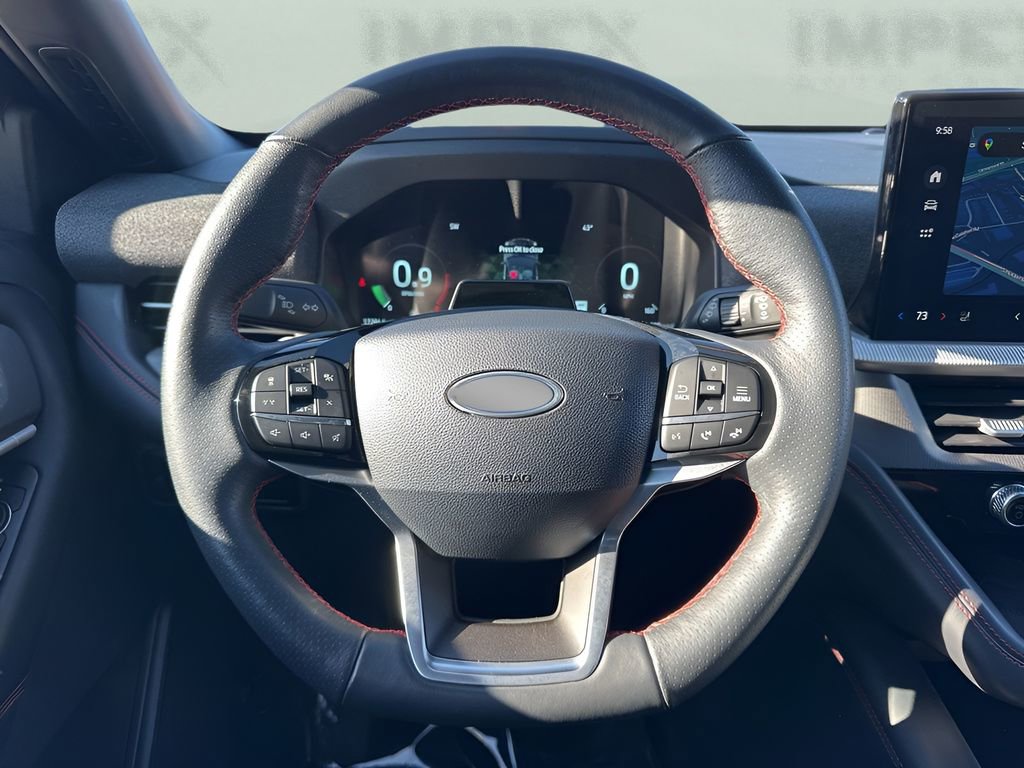 Used 2025 Ford Explorer ST-Line w/ ST-Line Street Pack image 14