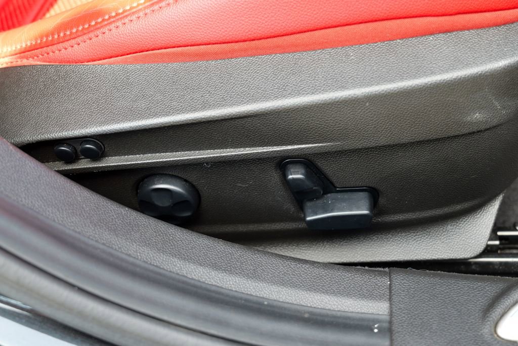 Used 2020 Alfa Romeo Giulia Ti Sport w/ Quick Order Package 22S Sport image 26