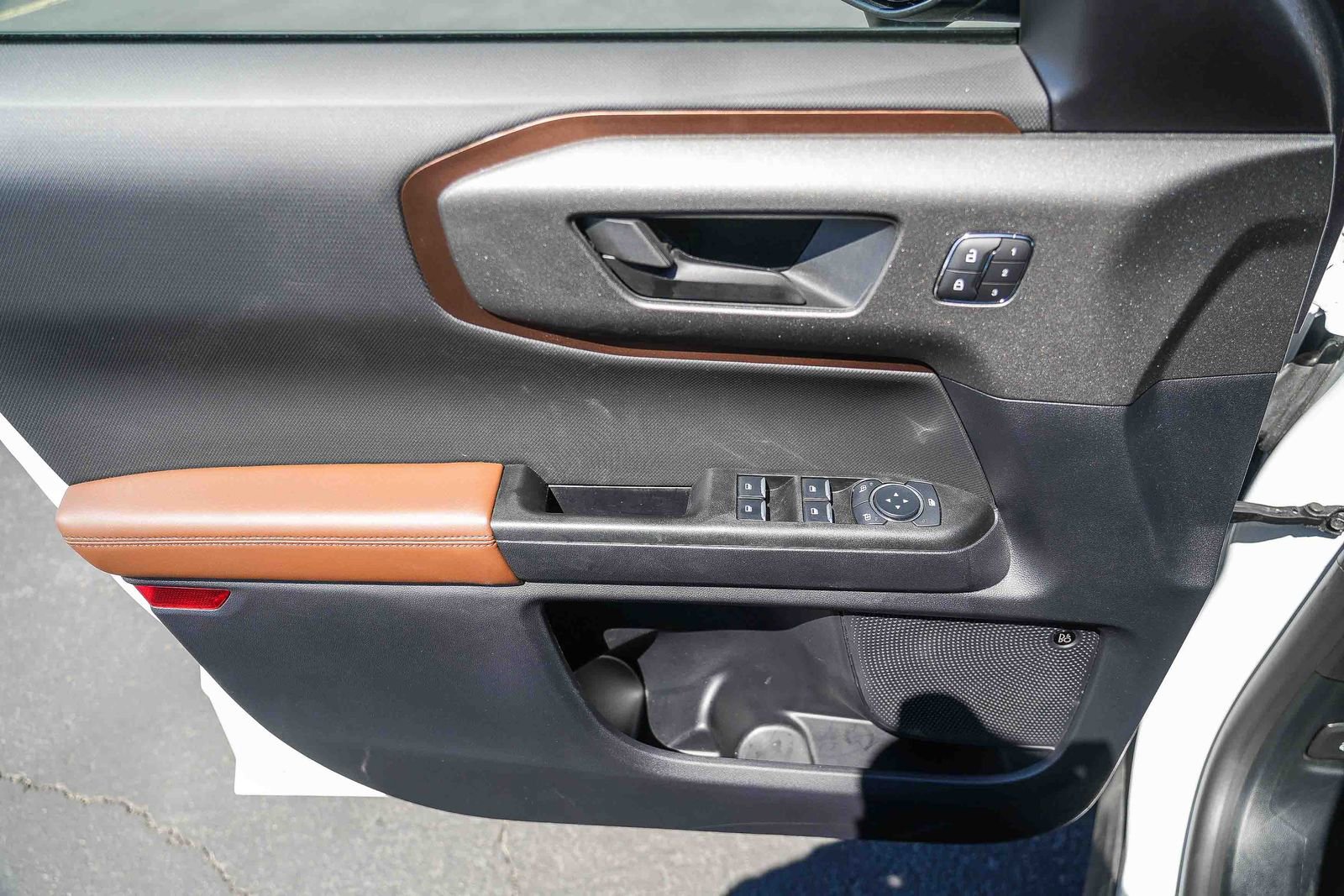 Used 2025 Ford Bronco Sport Outer Banks w/ Outer Banks Tech Package+ AWD/4WD image 20