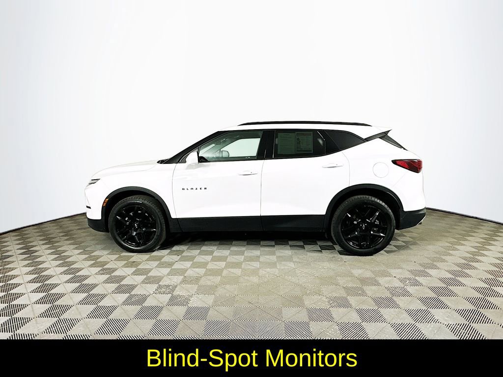 Used 2024 Chevrolet Blazer LT w/ Convenience Package FWD image 6
