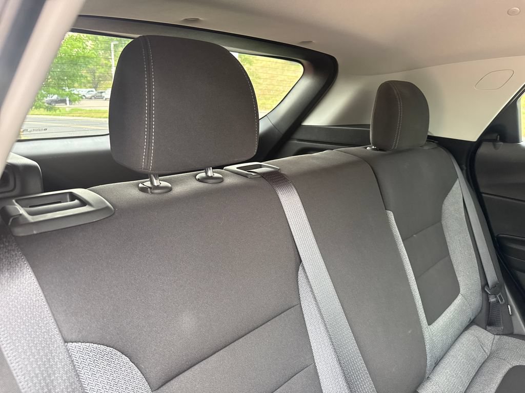 Used 2023 Chevrolet TrailBlazer LT AWD/4WD image 28