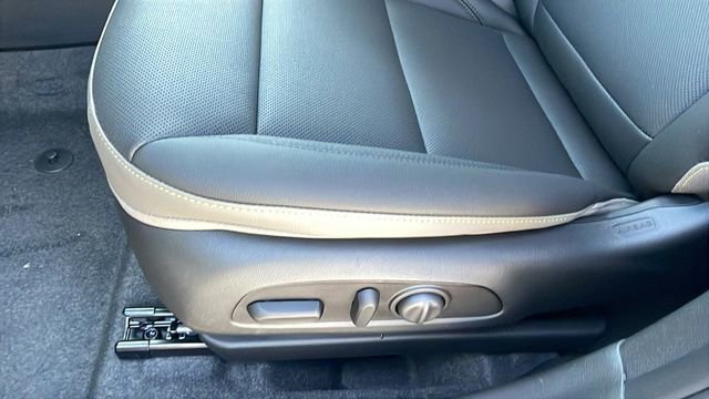 New 2026 Chevrolet Trax ACTIV FWD image 28