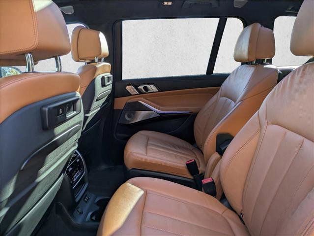 Used 2019 BMW X7 xDrive50i w/ Dynamic Handling Package image 19