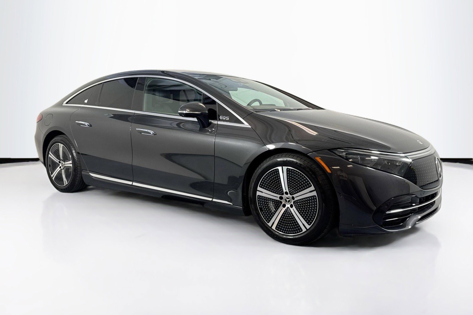 Certified 2023 Mercedes-Benz EQS 450+ Sedan image 3