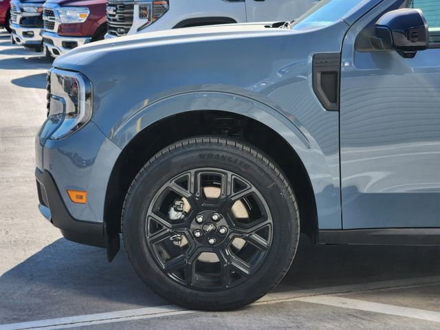 New 2025 Ford Maverick Lariat w/ Black Appearance Package image 5