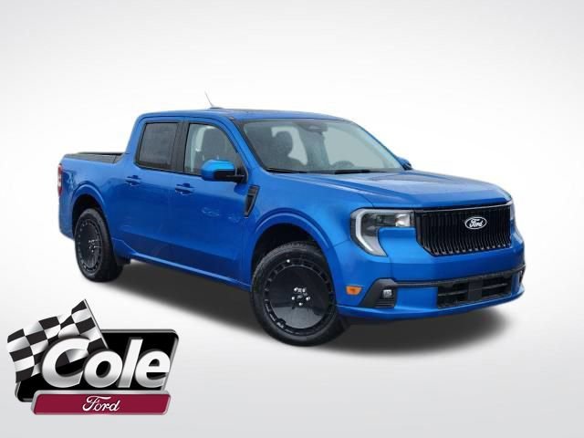 New 2025 Ford Maverick Lobo