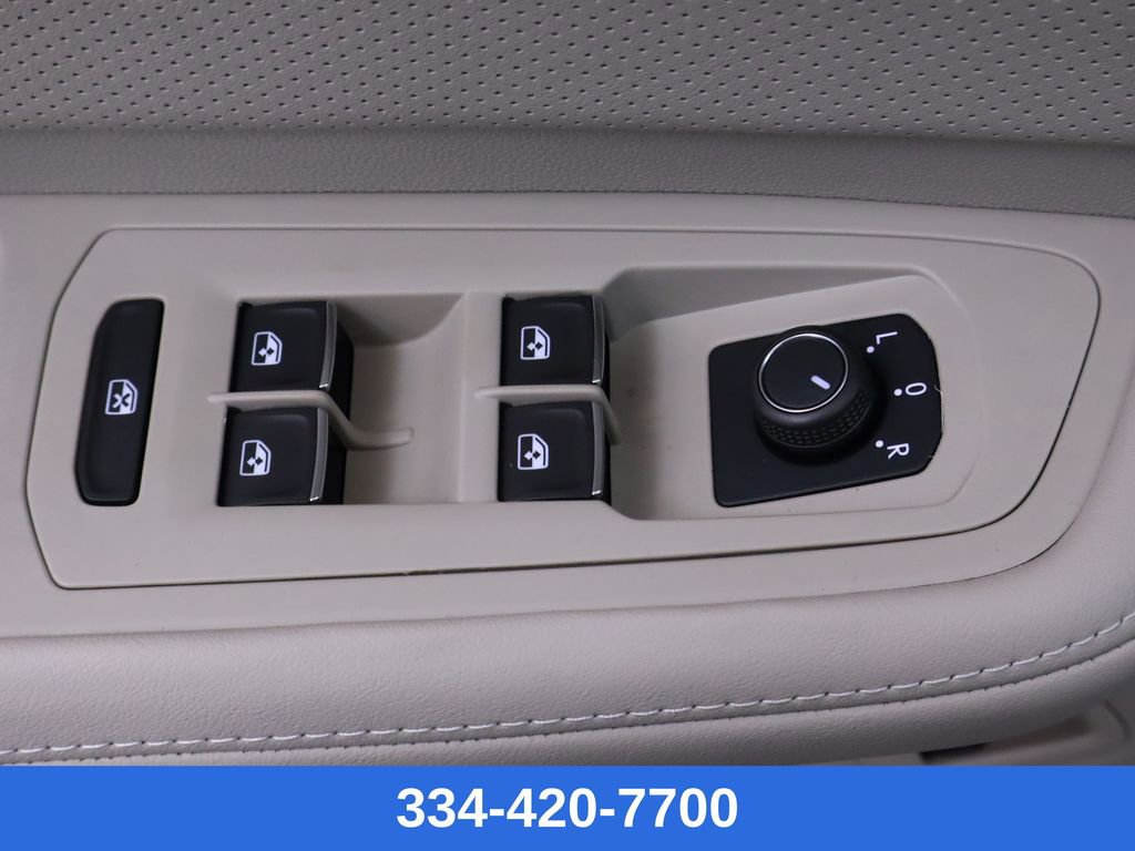 New 2025 Volkswagen Atlas Cross Sport SEL Premium R-Line image 15