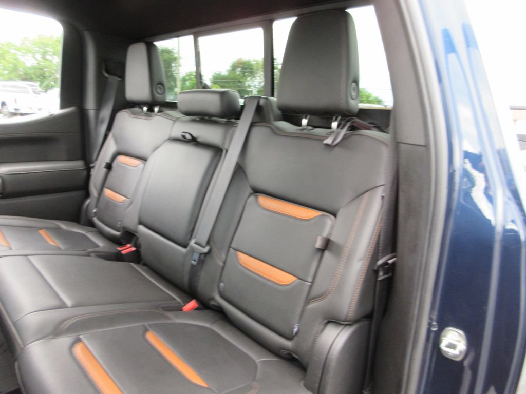 Certified 2020 GMC Sierra 1500 AT4 w/ AT4 Premium Package AWD/4WD image 23